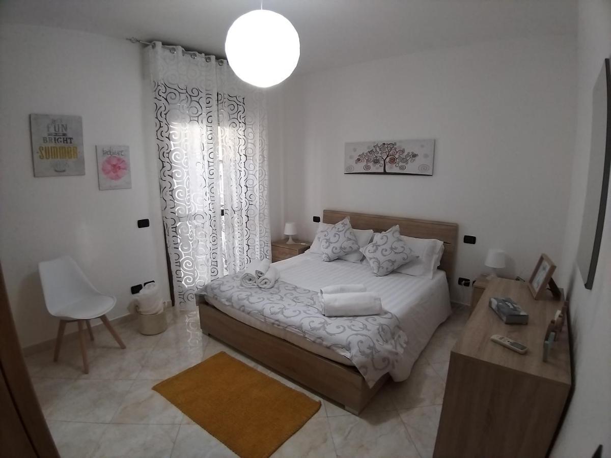 Sophia' S House Appartamento Quartello Quartu SantʼElena Екстериор снимка