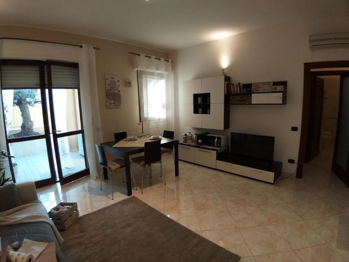 Sophia' S House Appartamento Quartello Quartu SantʼElena Екстериор снимка